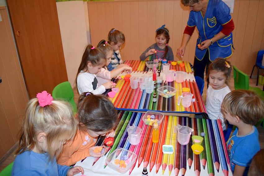 ?Warsztaty mydlarskie? w Samorządowym Przedszkolu nr w 2 Szubinie