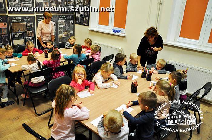 Zajęcia związane z Narodowym Świętem Niepodległości w Muzeum Ziemi Szubińskiej