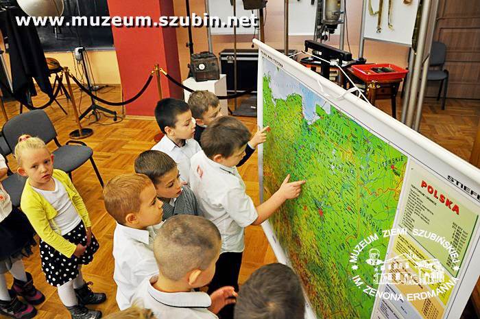 Zajęcia związane z Narodowym Świętem Niepodległości w Muzeum Ziemi Szubińskiej