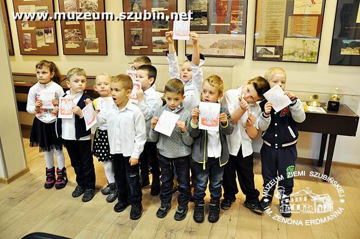 Zajęcia związane z Narodowym Świętem Niepodległości w Muzeum Ziemi Szubińskiej