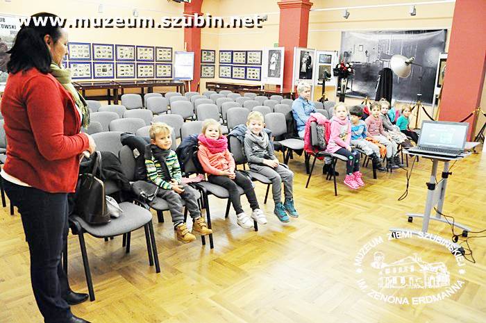 Zajęcia związane z Narodowym Świętem Niepodległości w Muzeum Ziemi Szubińskiej