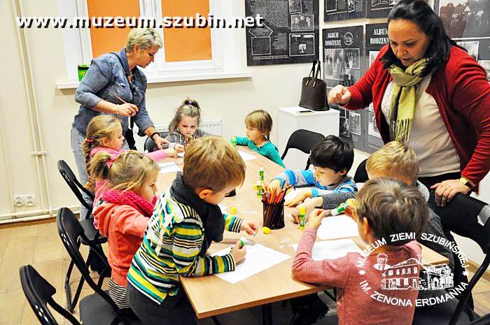 Zajęcia związane z Narodowym Świętem Niepodległości w Muzeum Ziemi Szubińskiej