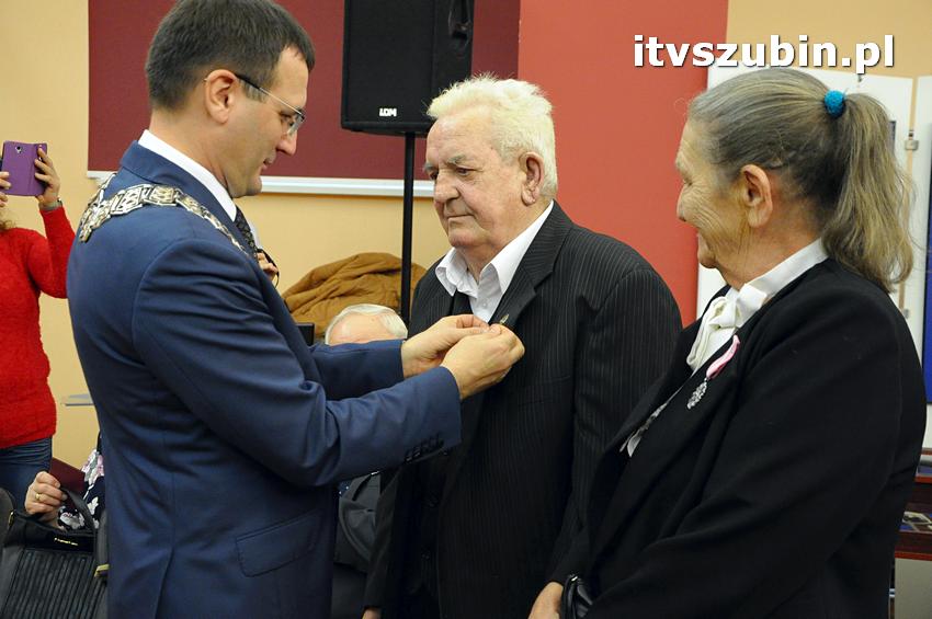 Dziewięć par świętowało swój Jubileusz pożycia małżeńskiego w murach szubińskiego muzeum