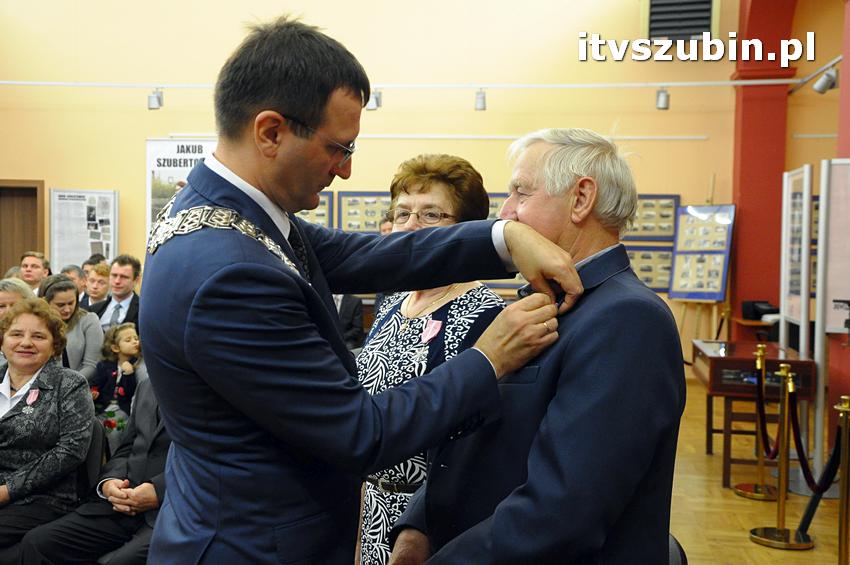 Dziewięć par świętowało swój Jubileusz pożycia małżeńskiego w murach szubińskiego muzeum