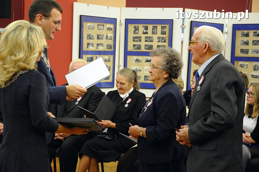 Dziewięć par świętowało swój Jubileusz pożycia małżeńskiego w murach szubińskiego muzeum