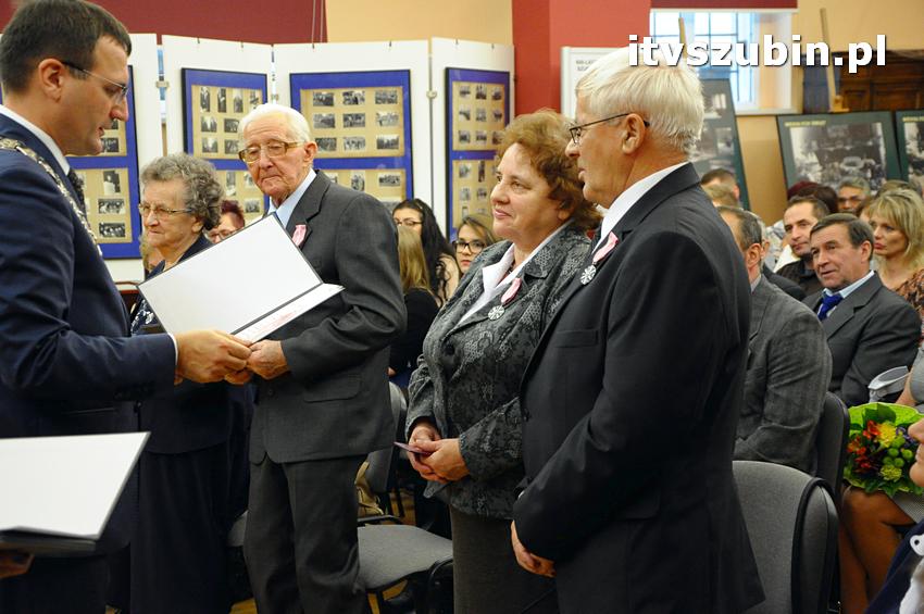 Dziewięć par świętowało swój Jubileusz pożycia małżeńskiego w murach szubińskiego muzeum