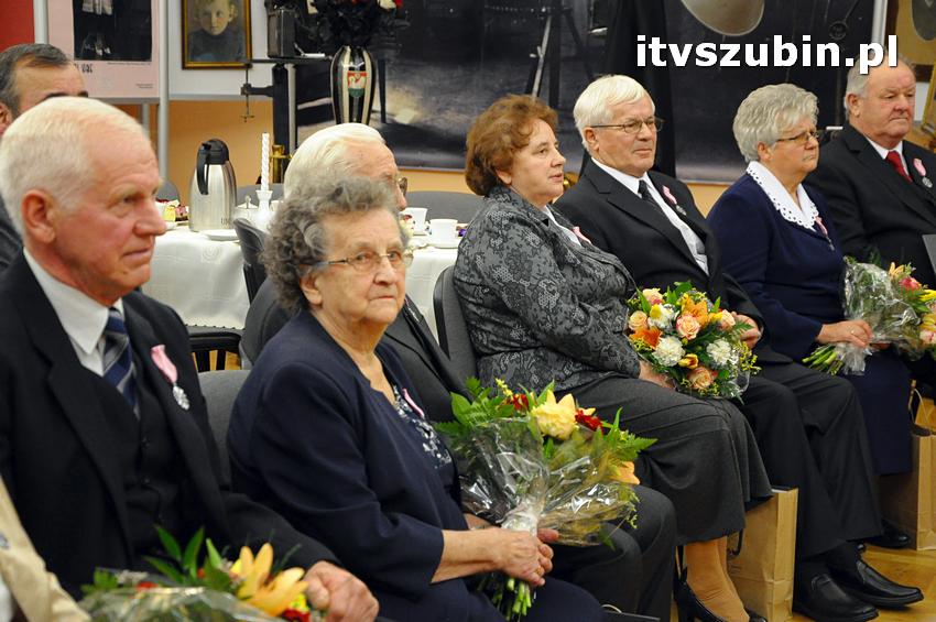 Dziewięć par świętowało swój Jubileusz pożycia małżeńskiego w murach szubińskiego muzeum