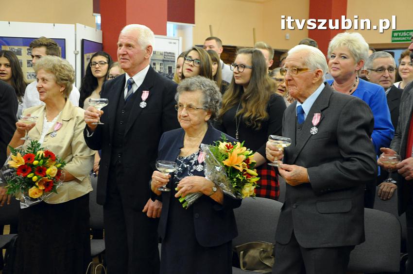 Dziewięć par świętowało swój Jubileusz pożycia małżeńskiego w murach szubińskiego muzeum