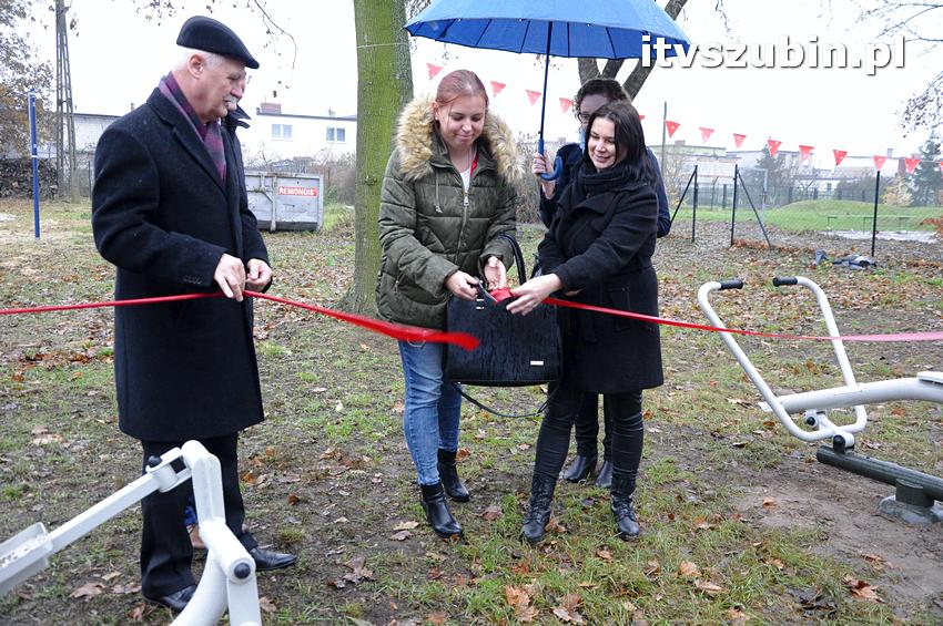 Uroczyste otwarcie siłowni zewnętrznej w Kowalewie