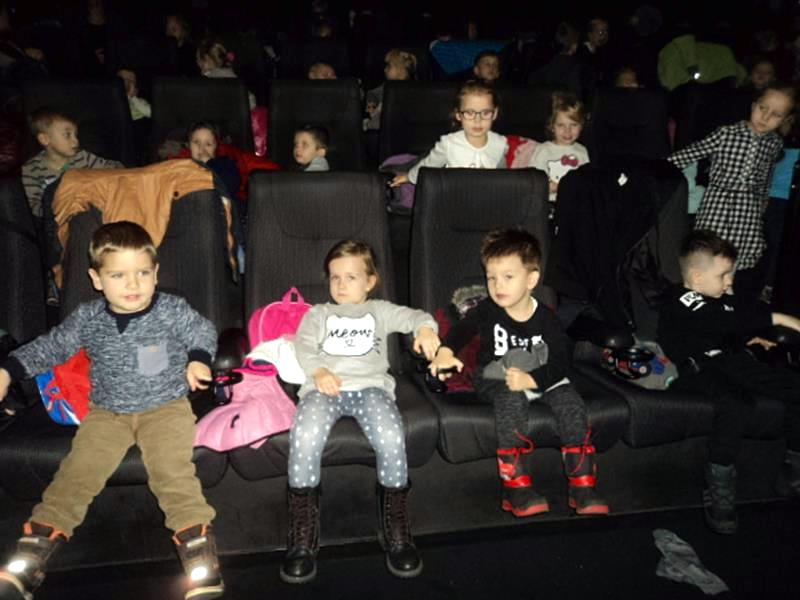 Wycieczka autokarowa dzieci z Samorządowego Przedszkola nr 2 do Multikina w Bydgoszczy