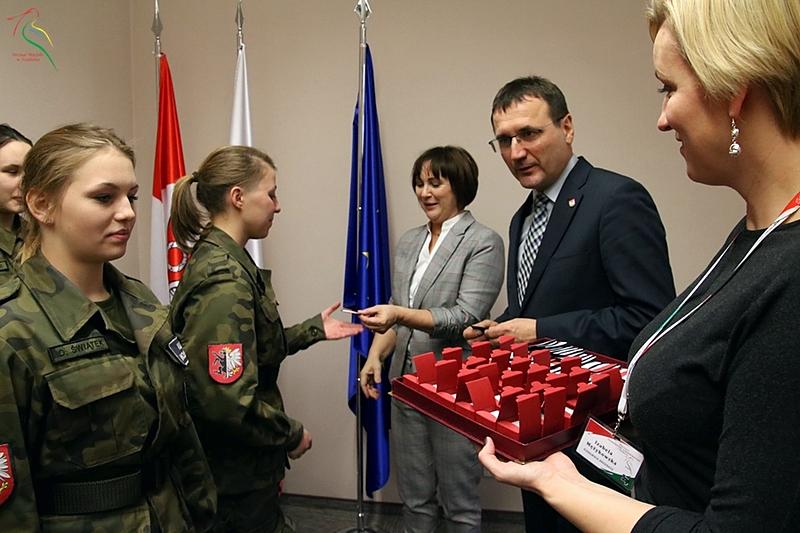 Kadeci klasy wojskowej ITL z ZSP w Urzędzie Miejskim w Szubinie