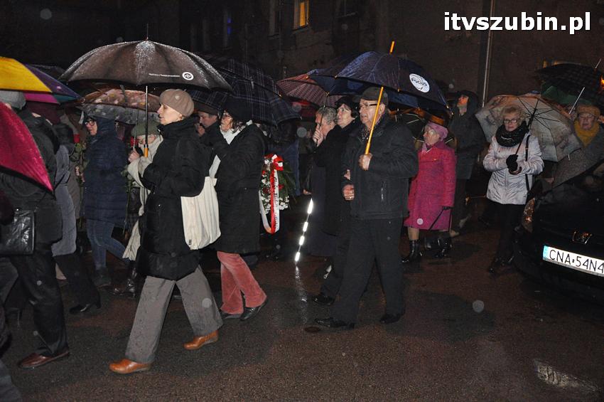 Piątkowy Wieczór Uwielbienia i sobotni akt przyjęcia Jezusa Chrystusa za Króla i Pana w Szubinie