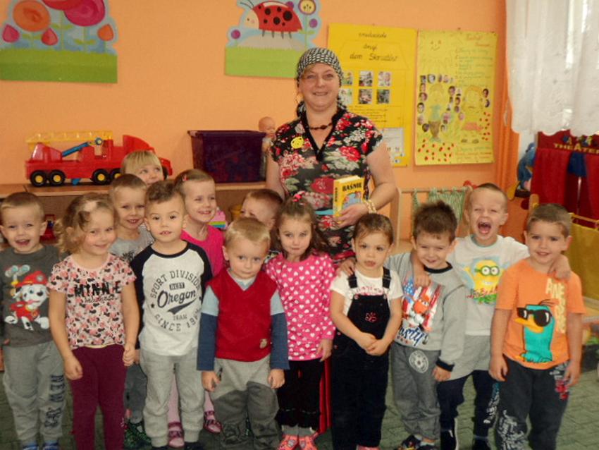 Grupa Słoneczka bierze udział w akcji: ?Cała Polska czyta dzieciom?