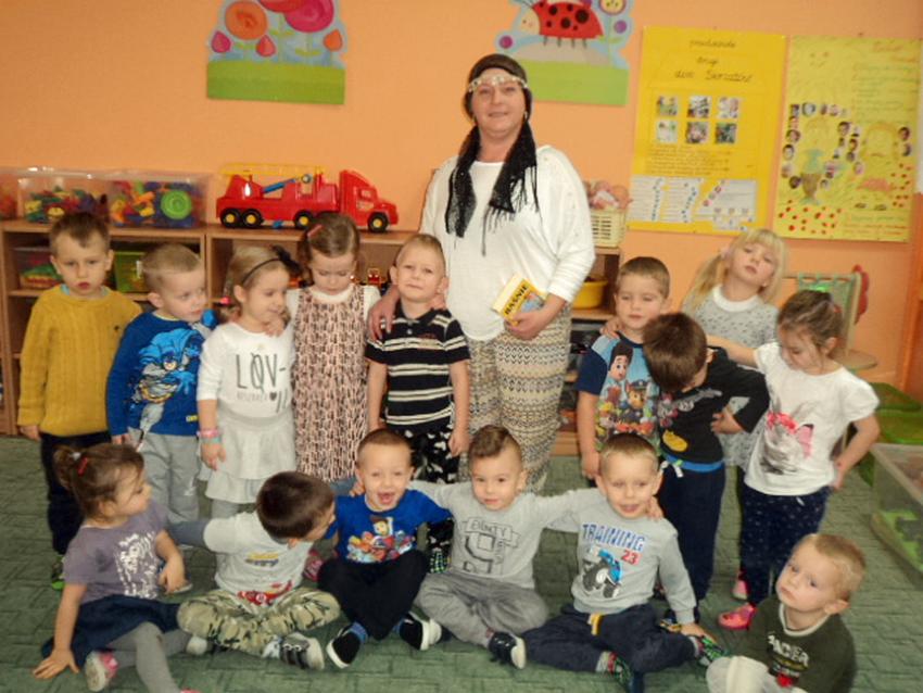 Grupa Słoneczka bierze udział w akcji: ?Cała Polska czyta dzieciom?