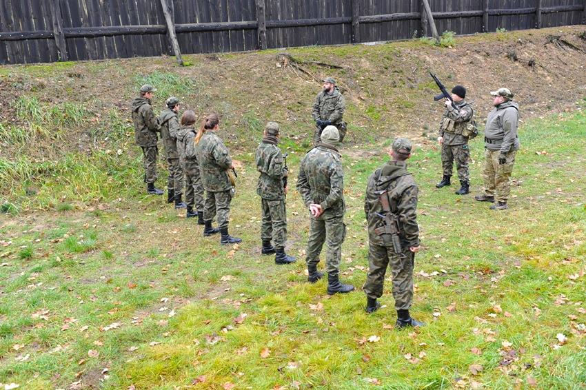 Dobowe szkolenie taktyczne uczniów kadetów klasy wojskowej I TL z ZSP w Szubinie