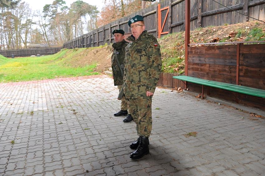 Dobowe szkolenie taktyczne uczniów kadetów klasy wojskowej I TL z ZSP w Szubinie
