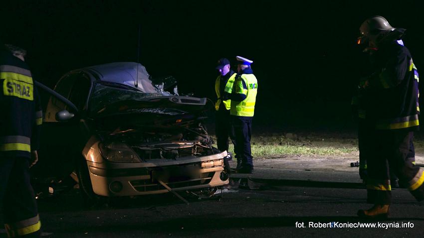 Groźny wypadek na krzyżówce do Wapna