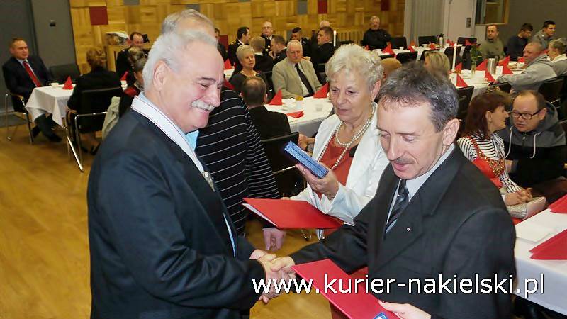 Odznaczenia i wyróżnienia dla krwiodawców