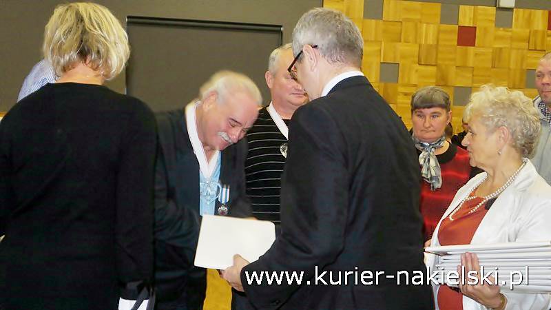 Odznaczenia i wyróżnienia dla krwiodawców