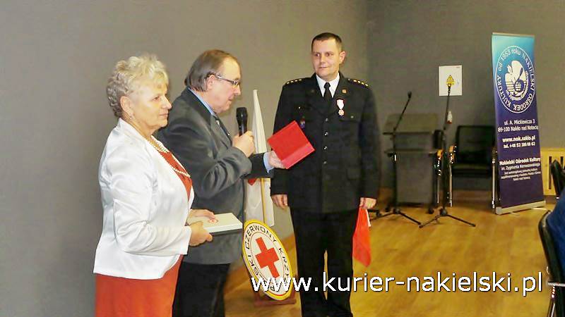 Odznaczenia i wyróżnienia dla krwiodawców