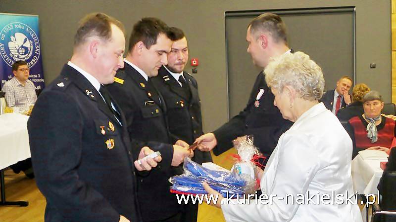 Odznaczenia i wyróżnienia dla krwiodawców