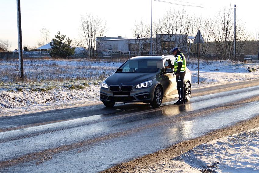Policjanci z Nakła skontrolowali trzeźwość ponad 2 tysięcy kierowców