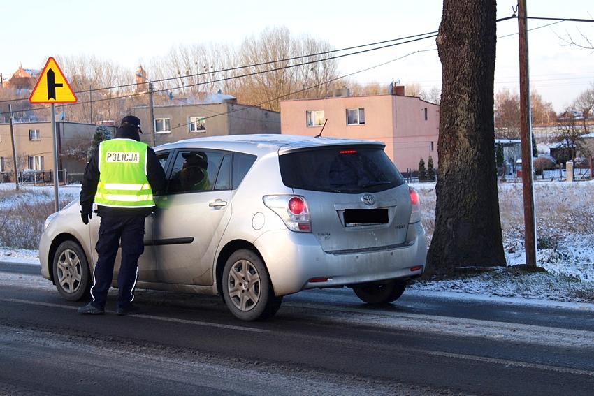 Policjanci z Nakła skontrolowali trzeźwość ponad 2 tysięcy kierowców