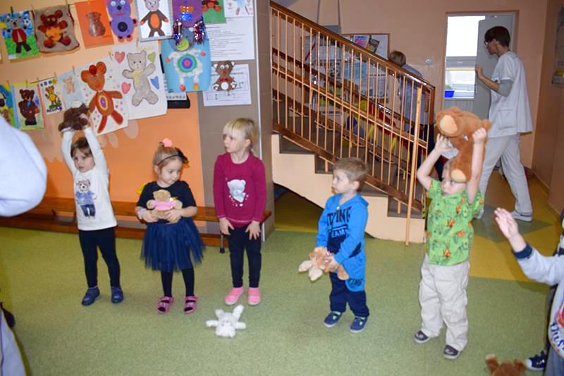 ?Nie obejdzie się bez misia? ? tak pisała w swoim wierszu Maria Czerkawska i tak myślą wszystkie dzieci na całym świecie?