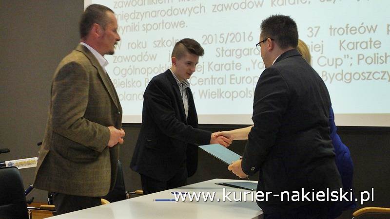 Forum Inicjatyw Młodzieżowych ?Młodzi Aktywni dla Siebie i Regionu?