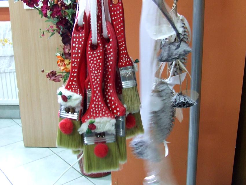 KIERMASZ WYROBÓW ŚWIĄTECZNYCH