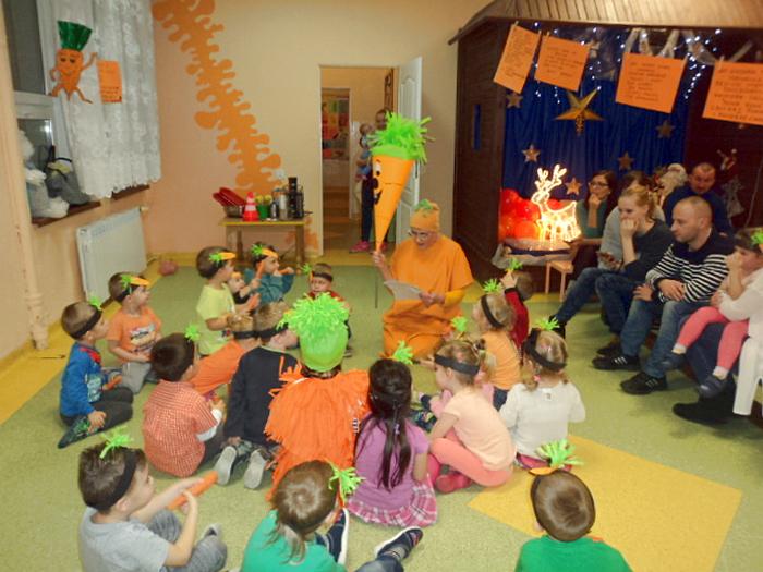 Rodzinne Świętowanie ? Urodziny Marchewki w Grupie Słoneczek