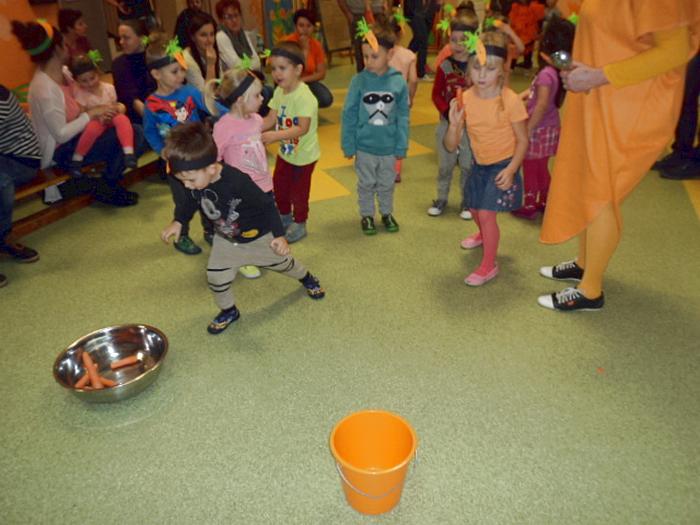 Rodzinne Świętowanie ? Urodziny Marchewki w Grupie Słoneczek