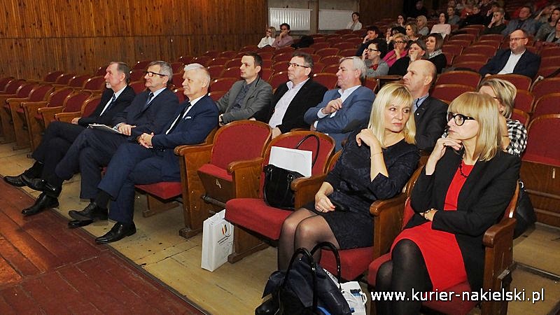 Spotkanie z przedstawicielami samorządu i nauczycielami