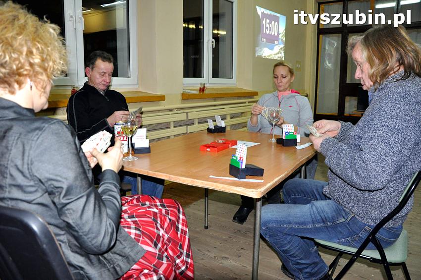 Nocny Mikołajkowy Turniej Brydża Sportowego Par za nami