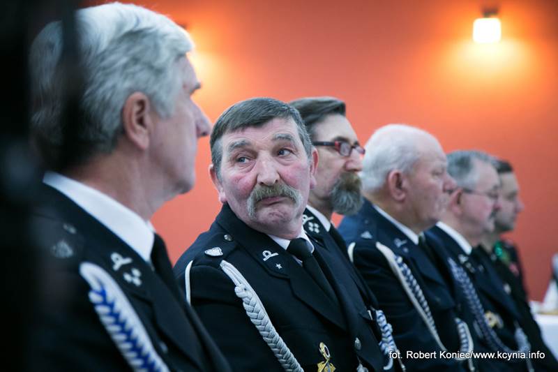 Strażacy seniorzy przełamali się opłatkiem