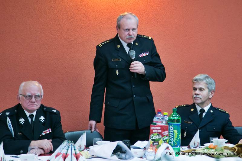 Strażacy seniorzy przełamali się opłatkiem