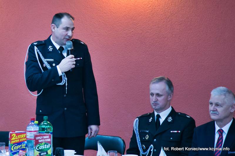 Strażacy seniorzy przełamali się opłatkiem