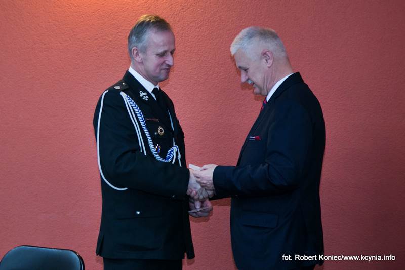 Strażacy seniorzy przełamali się opłatkiem