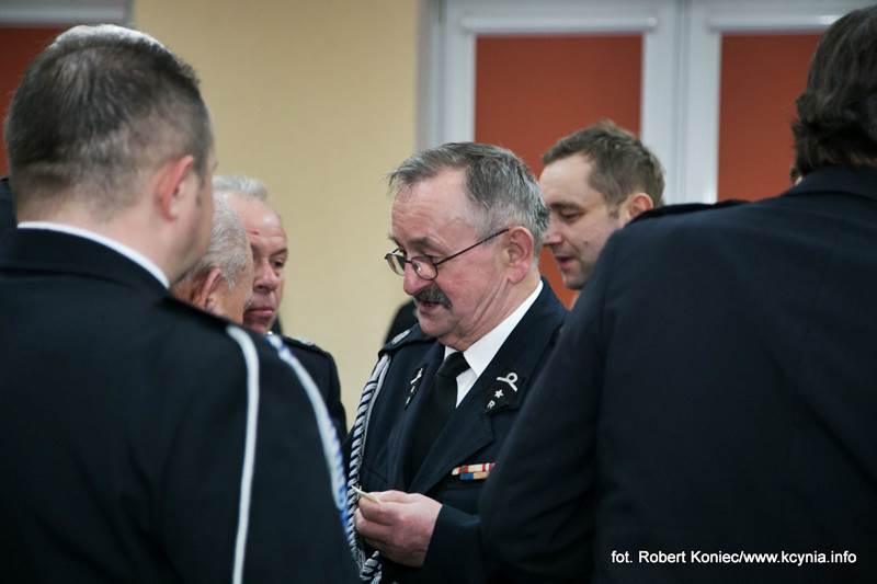 Strażacy seniorzy przełamali się opłatkiem