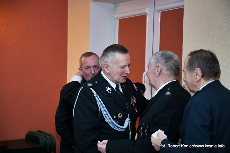 Strażacy seniorzy przełamali się opłatkiem