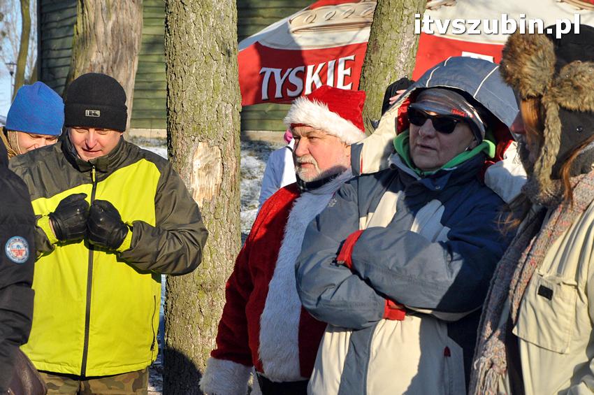 Noworoczne nurkowanie w Wąsoszu