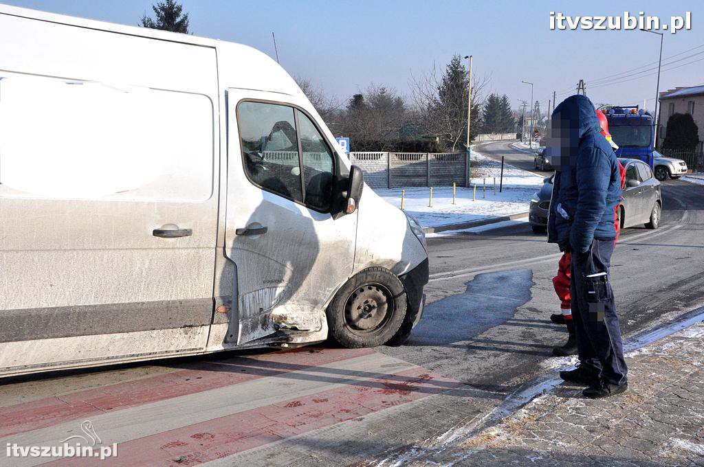 Kolizja trzech pojazdów w Szubinie