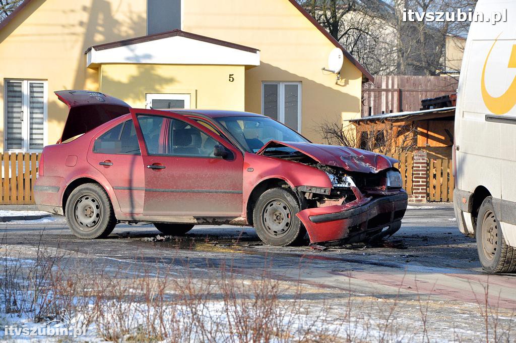 Kolizja trzech pojazdów w Szubinie