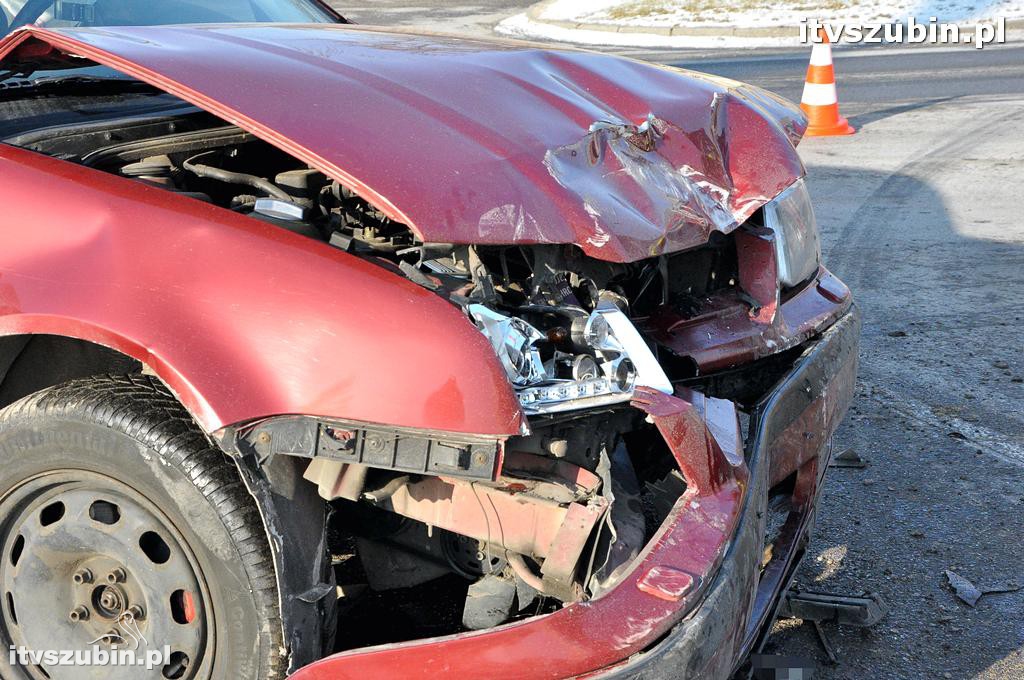 Kolizja trzech pojazdów w Szubinie