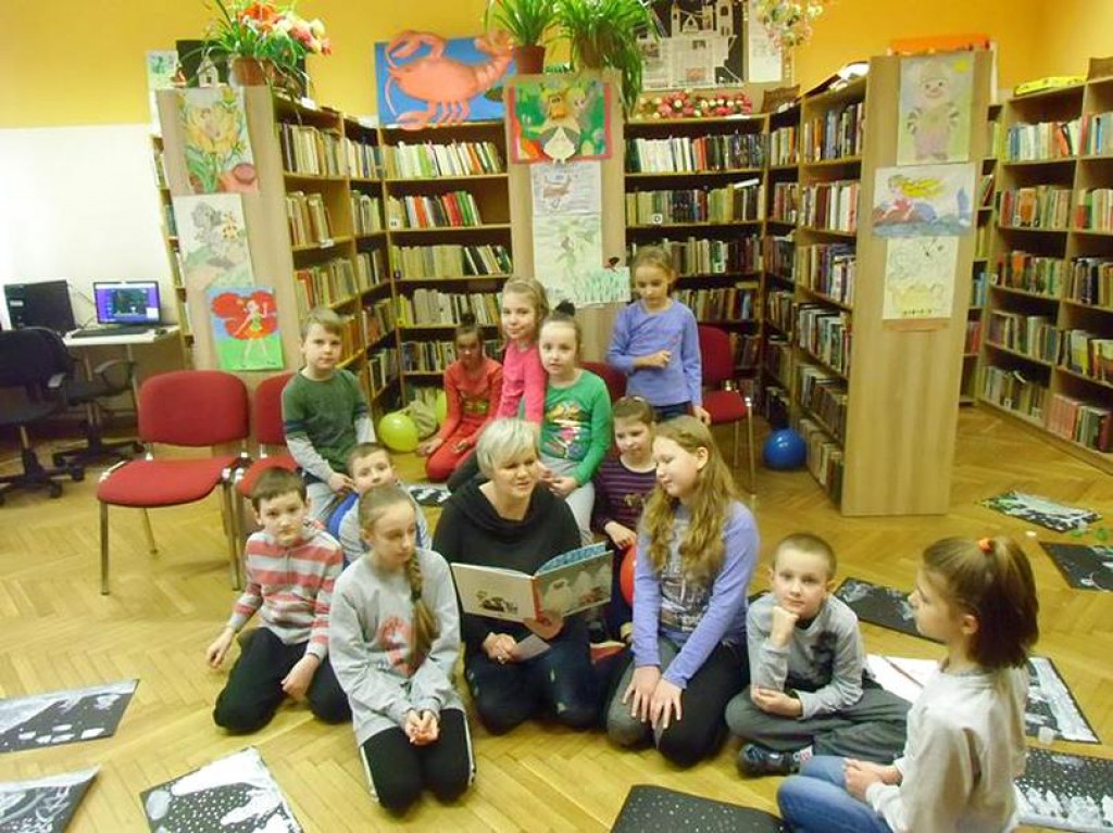 Biblioteka w Rynarzewie w ferie bawi dzieci