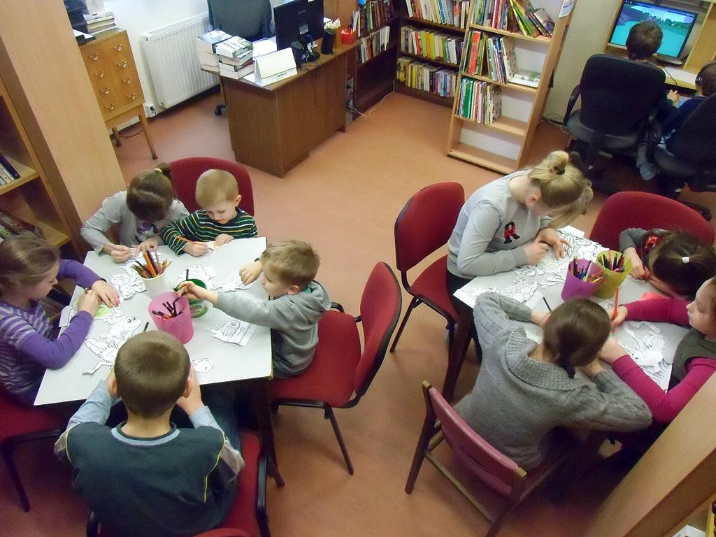 Ferie w bibliotece w Chomętowie