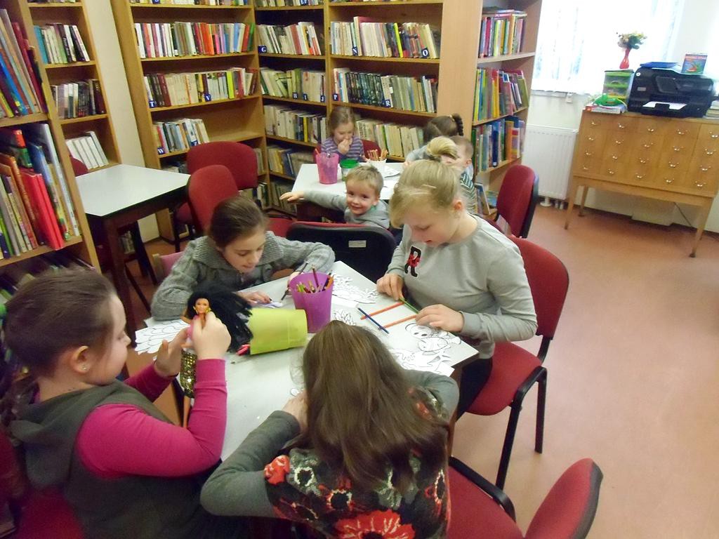Ferie w bibliotece w Chomętowie