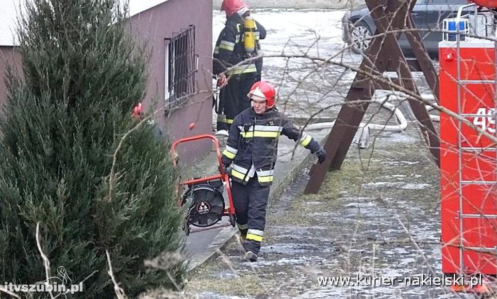 Pożar w budynku mieszkalnym w Nakle
