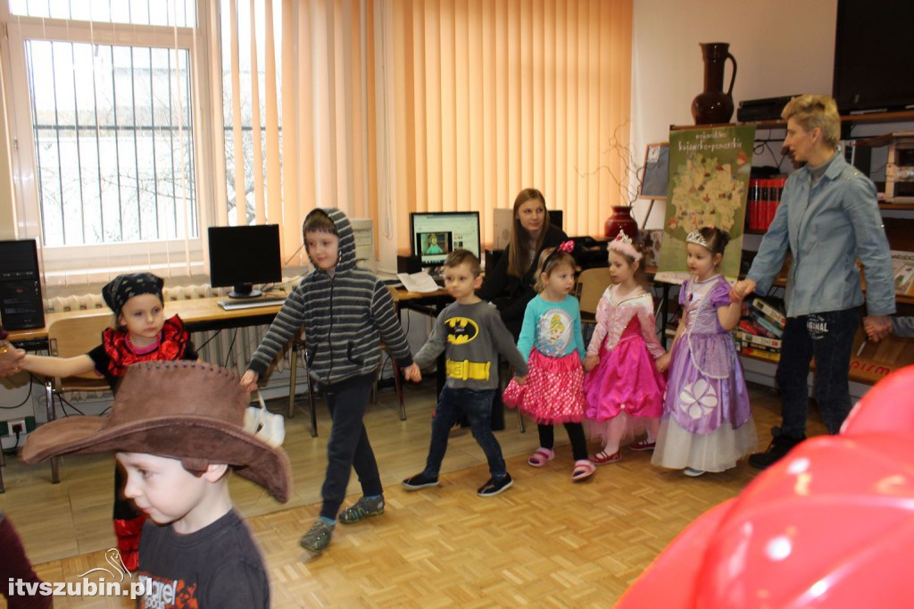 Karnawał w szubińskiej bibliotece
