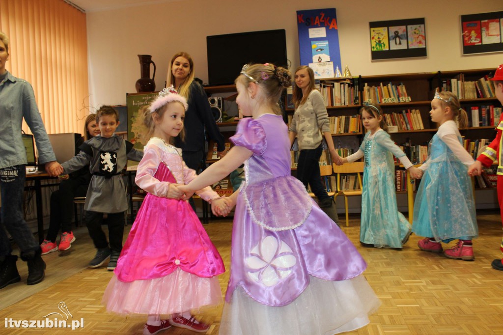 Karnawał w szubińskiej bibliotece